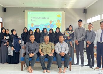 In House Training (IHT) SMA Al-Aziz Islamic Boarding School.